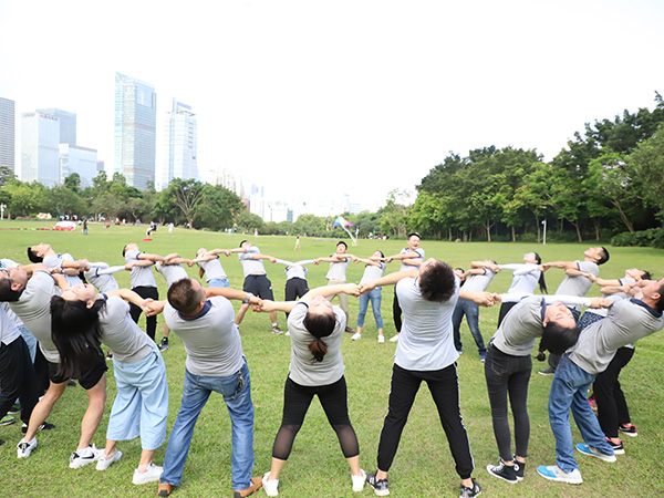 團(tuán)結(jié)的精致人
