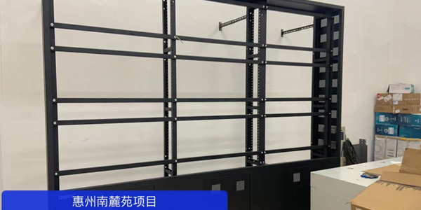 精致網(wǎng)絡(luò)設(shè)備為南麓苑打造專(zhuān)業(yè)可靠的電視墻