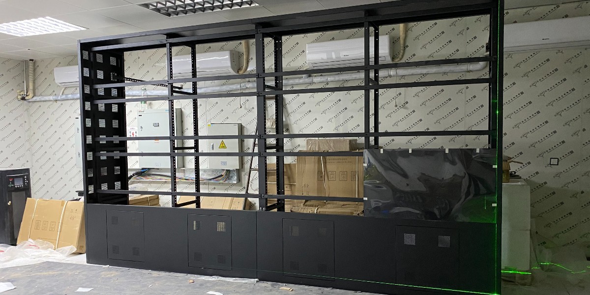 珠海某大型監(jiān)控中心選用精致電視屏幕墻